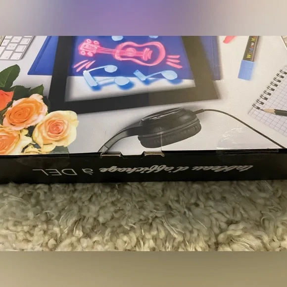 NEW Merkury LED Message Board, LED Message Board - Picture 6 of 7